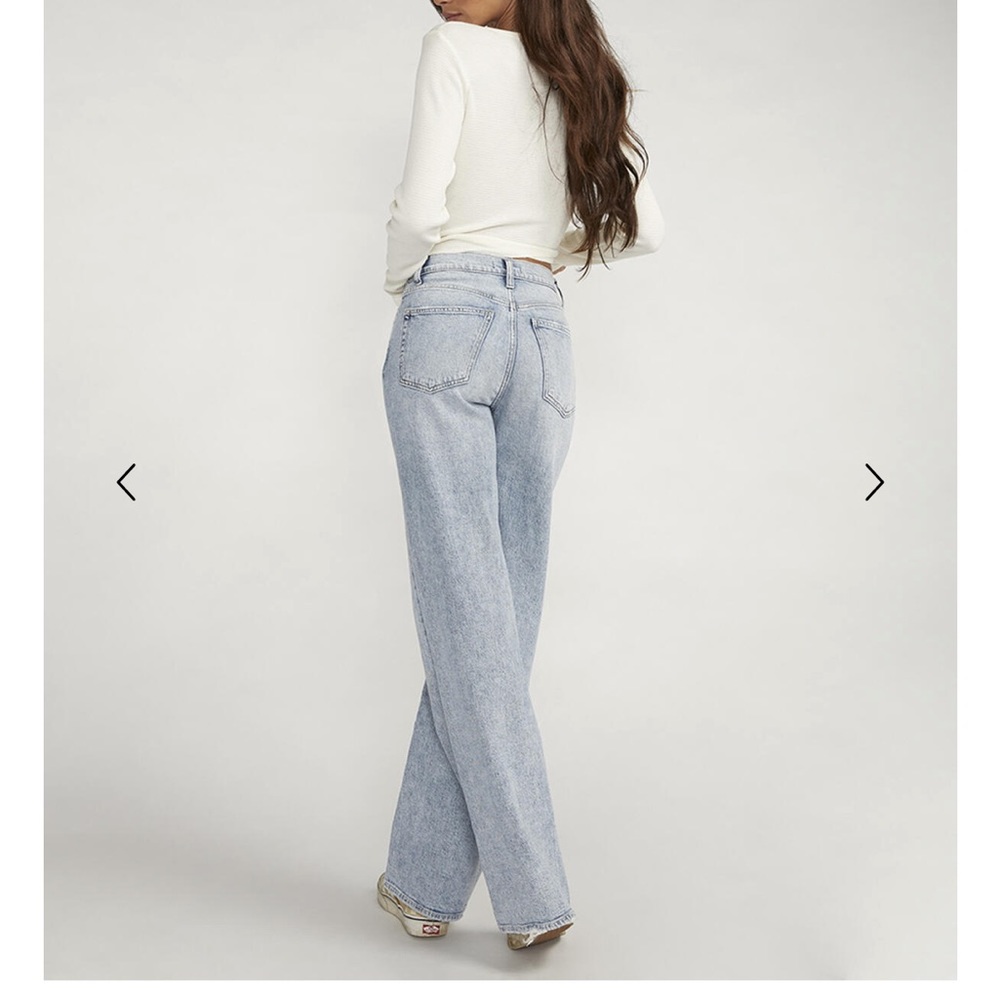 Silver jeans “Highly Desirable” size 25 w x 33 l